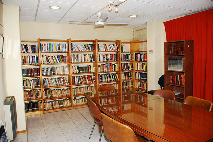 Biblioteca Centro Jubinar